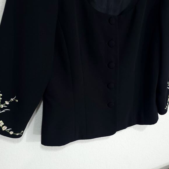 Drapers and Damons Blazer Womens Size 10  Black Cropped Embroidered Fitted - Picture 9 of 11